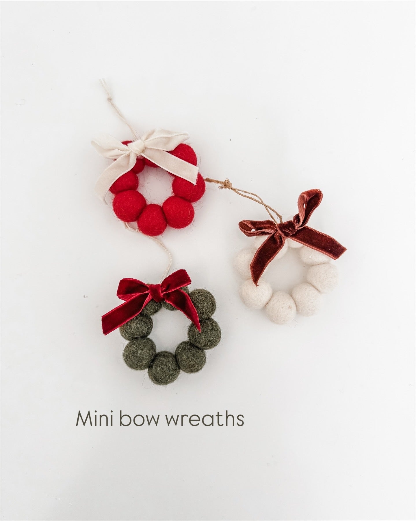Mini wreaths