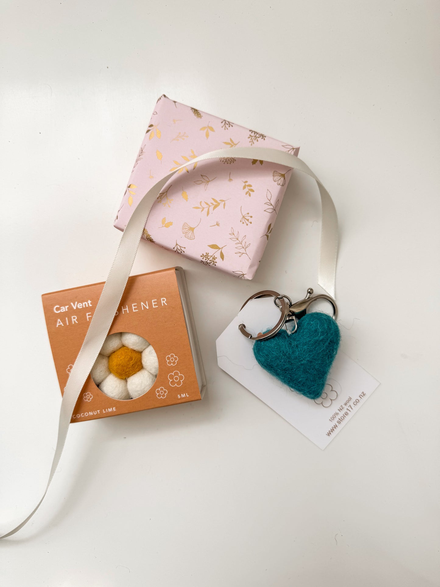 Mothers Day Gift Set Teal Heart