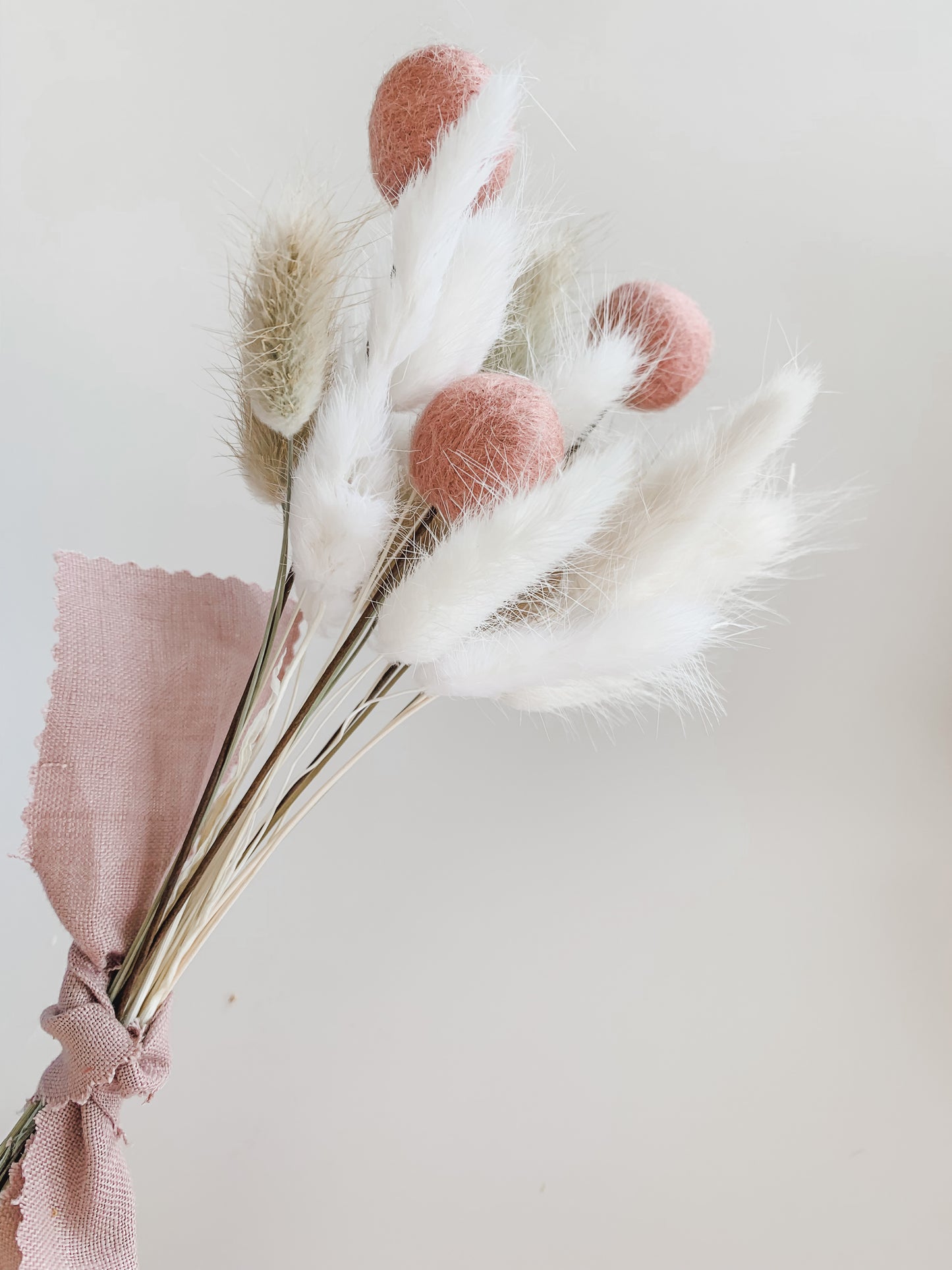 FELT + BUNNY TAIL POSY