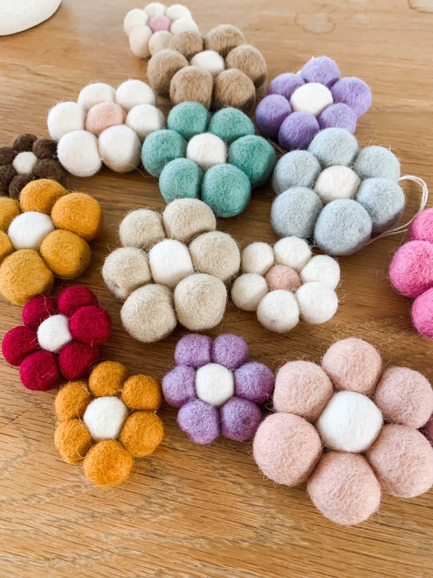 FELT BALL WALL FLOWERS