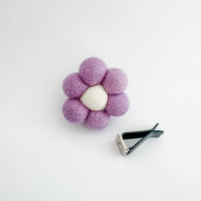 Daisy car vent  reusable air fresheners