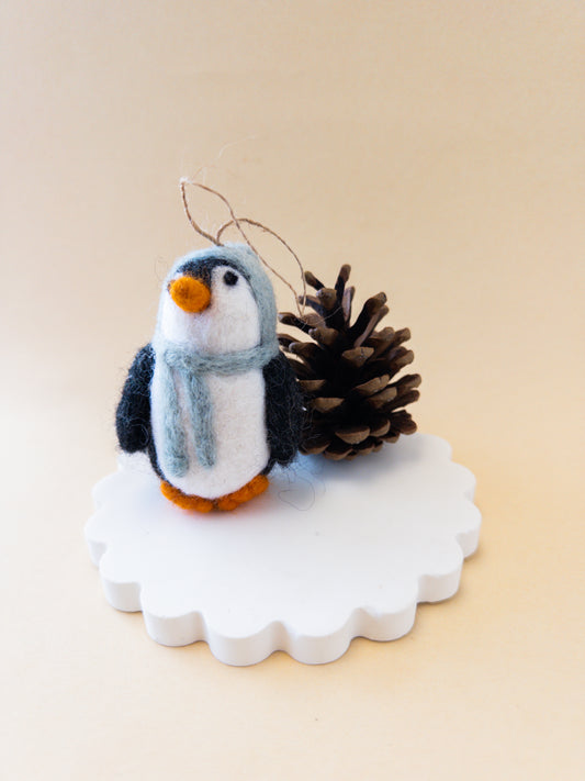 FELT PENGUINS