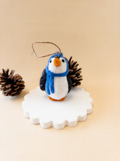 FELT PENGUINS
