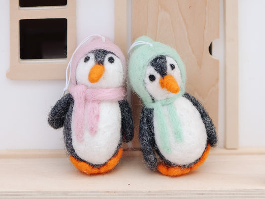 FELT PENGUINS