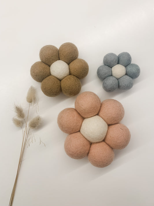 FELT BALL WALL FLOWERS