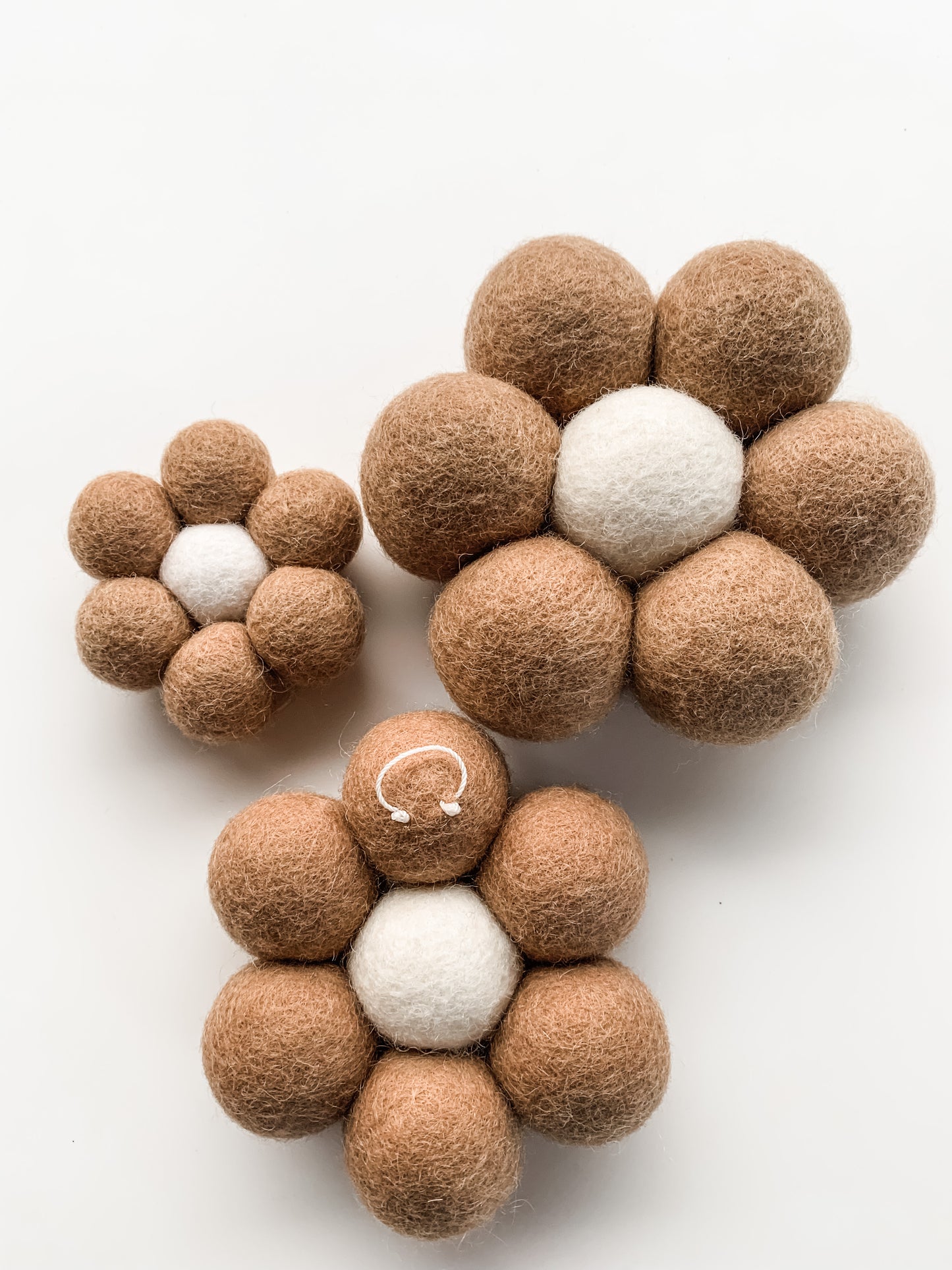 FELT BALL WALL FLOWERS